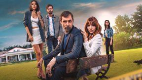 مسلسل بيت من ورق الحلقة 8 الاخيرة